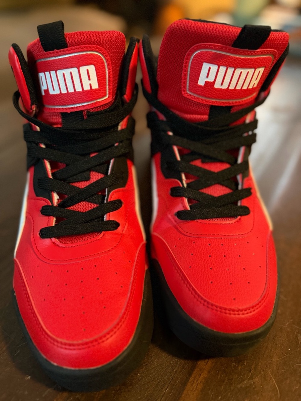 UniSex Puma Red Black BackCourt Mid High-Top Sneakers Size 9.5M or 11W - Picture 2 of 10
